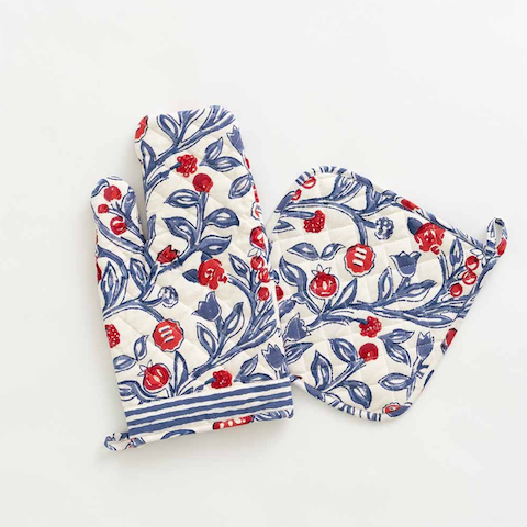 Emma Red & Blue Oven Mitt Set