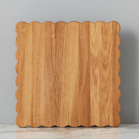 Square Scalloped Cutting Board 16"